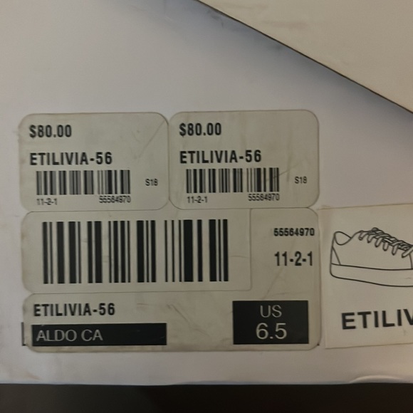 Super sparkly gorgeous brand new with box only ever tried on in the store - Picture 6 of 6